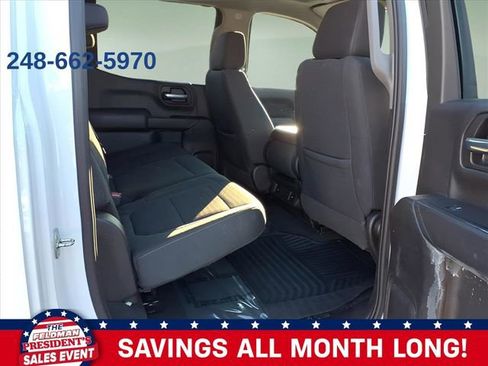 Used 2022 Chevrolet Silverado 1500 Custom w/ Safety Confidence Package image 8