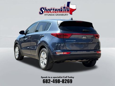 Used 2018 Kia Sportage LX FWD image 7