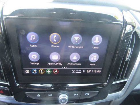 Used 2023 Chevrolet Traverse LT AWD/4WD image 18