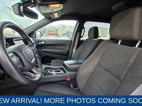 Used 2022 Dodge Durango SXT w/ Blacktop Package image 11