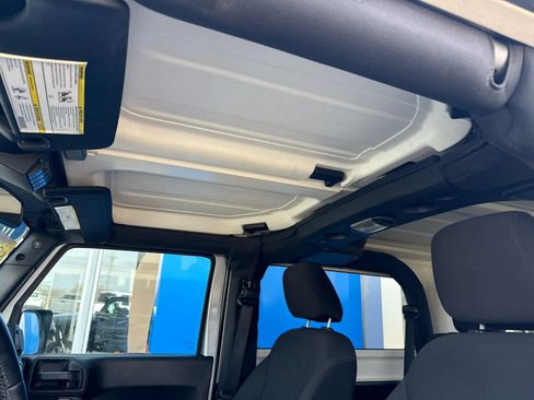 Used 2016 Jeep Wrangler Sport w/ Quick Order Package 24S image 22