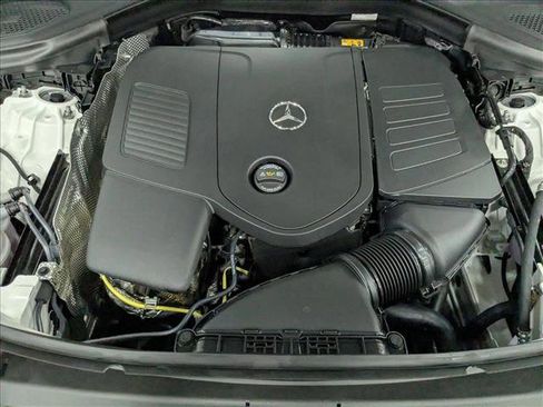 New 2026 Mercedes-Benz GLC 300 4MATIC image 15