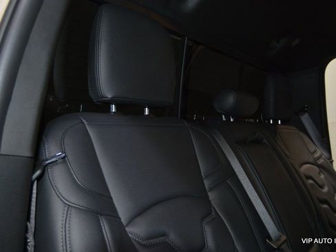 Used 2022 RAM 2500 Big Horn w/ Level C Equiment Group image 23