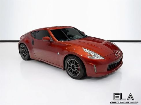 Used 2013 Nissan 370Z Coupe RWD image 36