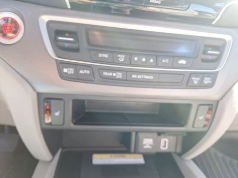 Used 2023 Honda Ridgeline RTL-E image 17