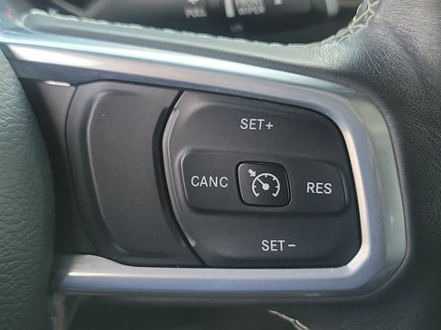 Used 2020 Jeep Gladiator Sport w/ Quick Order Package 24S AWD/4WD image 22