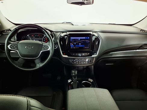 Used 2021 Chevrolet Traverse RS FWD image 15