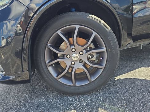 Used 2018 Dodge Durango R/T RWD image 27
