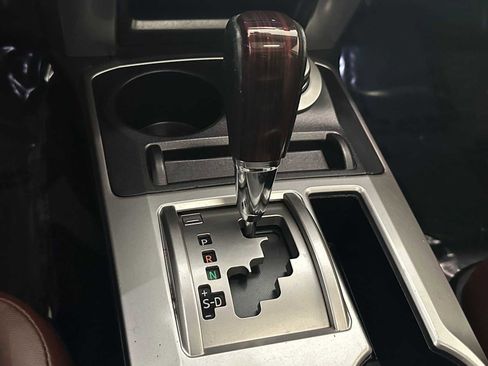 Used 2018 Toyota 4Runner Limited image 17