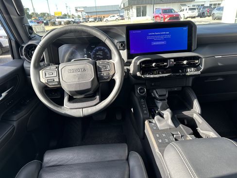 Used 2024 Toyota Land Cruiser image 15