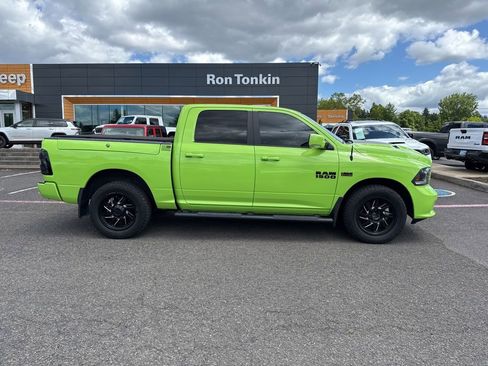 Used 2017 RAM 1500 Sport w/ Sublime Green Sport Package AWD/4WD image 10