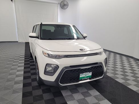 Used 2021 Kia Soul S FWD image 14
