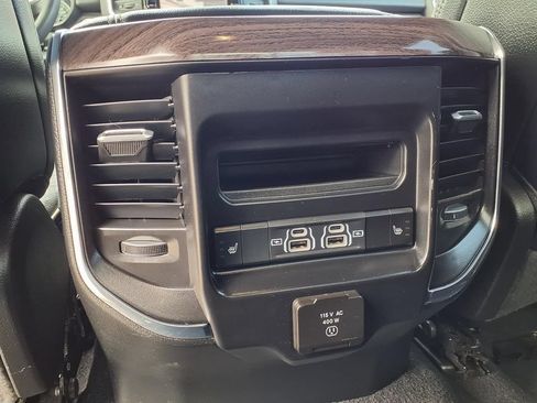 Used 2025 RAM 1500 Laramie AWD/4WD image 22