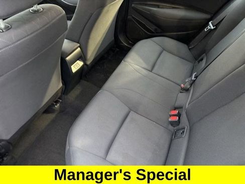 Used 2023 Toyota Corolla LE image 28