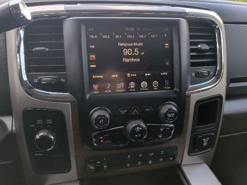 Used 2015 RAM 2500 Laramie w/ Convenience Group AWD/4WD image 26