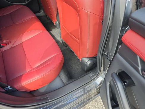 New 2026 MAZDA MAZDA3 2.5 S Hatchback w/ Premium Pkg FWD image 29