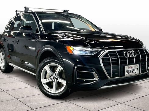 Used 2023 Audi Q5 2.0T Premium w/ Convenience Package image 2