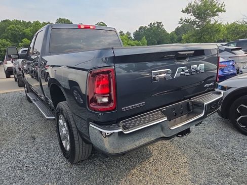 Used 2026 RAM 2500 Big Horn AWD/4WD image 4