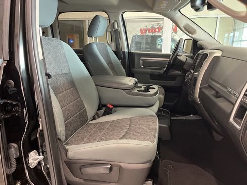 Used 2019 RAM 1500 Big Horn image 23