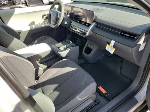 New 2026 Hyundai Ioniq 5 SE image 18