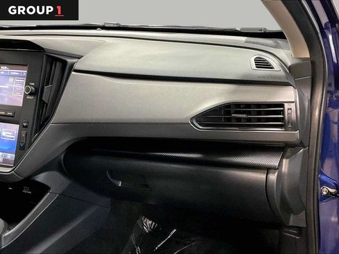 Used 2024 Subaru Crosstrek 2.0i AWD/4WD image 18