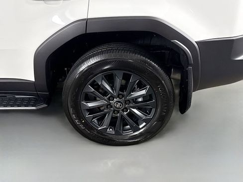 New 2026 Toyota Land Cruiser image 20