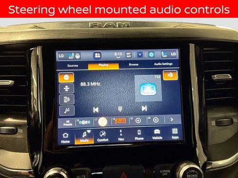 Used 2024 RAM 1500 Laramie image 15