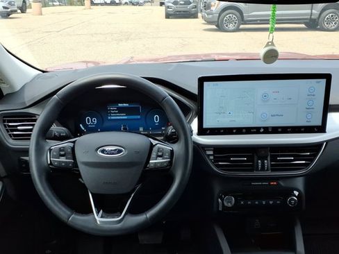 Certified 2024 Ford Escape Platinum AWD/4WD image 4
