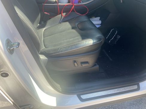 Used 2022 Hyundai Palisade Calligraphy image 13