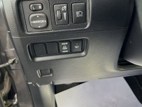 Used 2023 Toyota 4Runner TRD Off-Road image 11