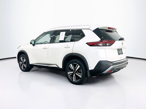 Used 2023 Nissan Rogue SL w/ SL Premium Package image 5