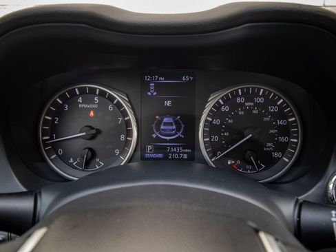 Used 2018 INFINITI Q50 Sport image 36