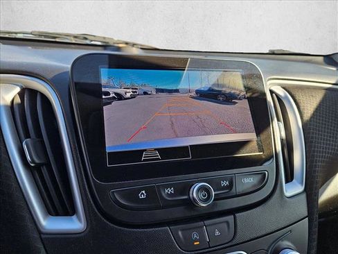 Used 2023 Chevrolet Malibu LT image 13