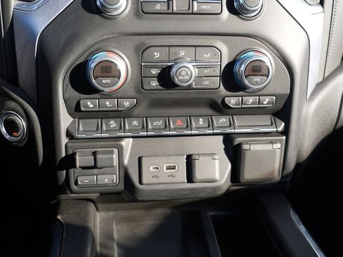 Used 2019 GMC Sierra 1500 SLT image 24