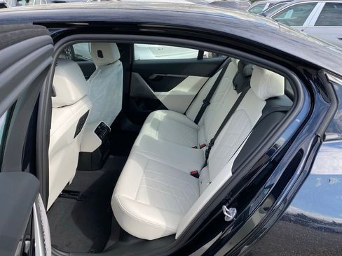 New 2026 BMW 530i xDrive w/ M Sport Package AWD/4WD image 7