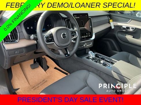 New 2026 Volvo XC90 B5 Plus w/ Protection Package Premier image 32