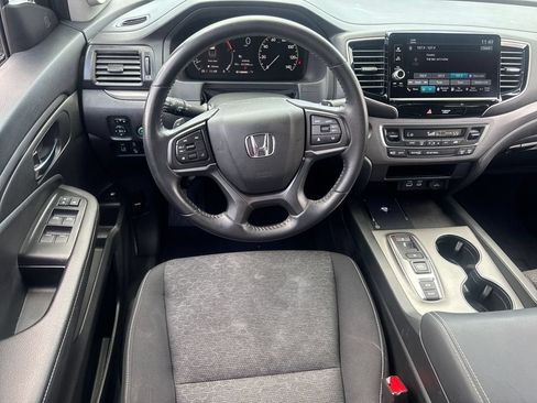 Used 2024 Honda Ridgeline Sport image 14