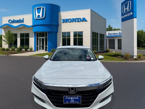 Used 2019 Honda Accord EX image 10