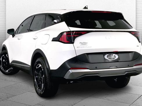 New 2026 Kia Sportage S image 3