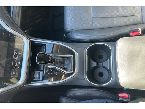 Used 2025 Subaru Outback Limited image 30