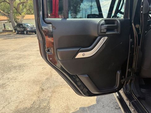 Used 2012 Jeep Wrangler Unlimited Sahara w/ Mopar Chrome Edition Group AWD/4WD image 22