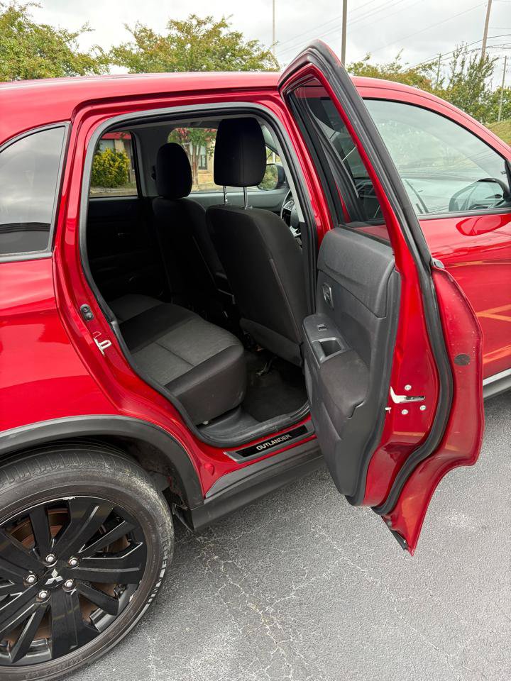 Used 2021 Mitsubishi Outlander Sport ES AWD/4WD image 14