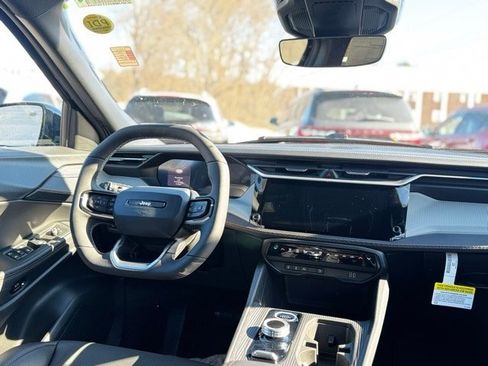 New 2026 Jeep Cherokee Limited image 11