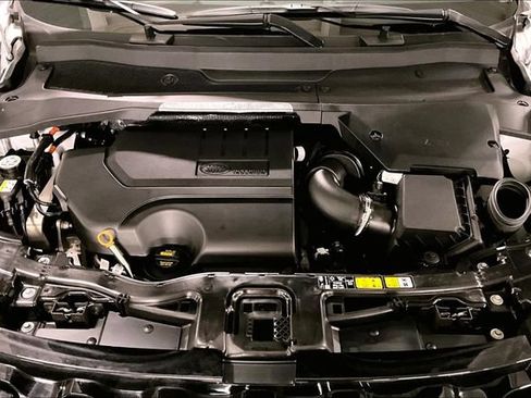 Certified 2025 Land Rover Discovery Sport S AWD/4WD image 9