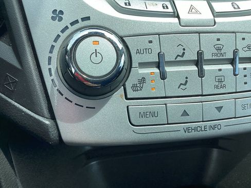 Used 2015 Chevrolet Equinox LT w/ Power Convenience Package AWD/4WD image 40