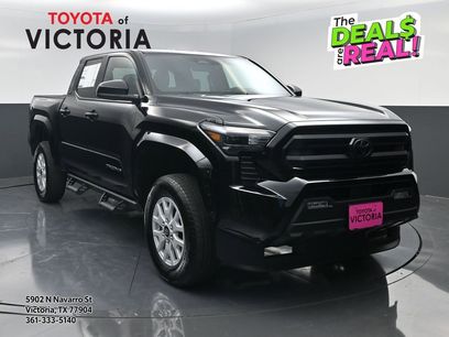 New 2025 Toyota Tacoma SR5
