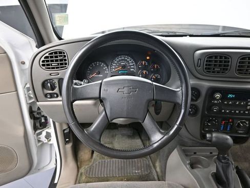 Used 2003 Chevrolet TrailBlazer LS w/ Preferred Equipment Group image 24