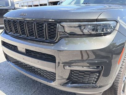 Used 2022 Jeep Grand Cherokee L Limited w/ Black Appearance Package