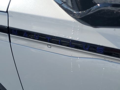 New 2026 Lincoln Nautilus Premier w/ Equipment Group 102A image 7