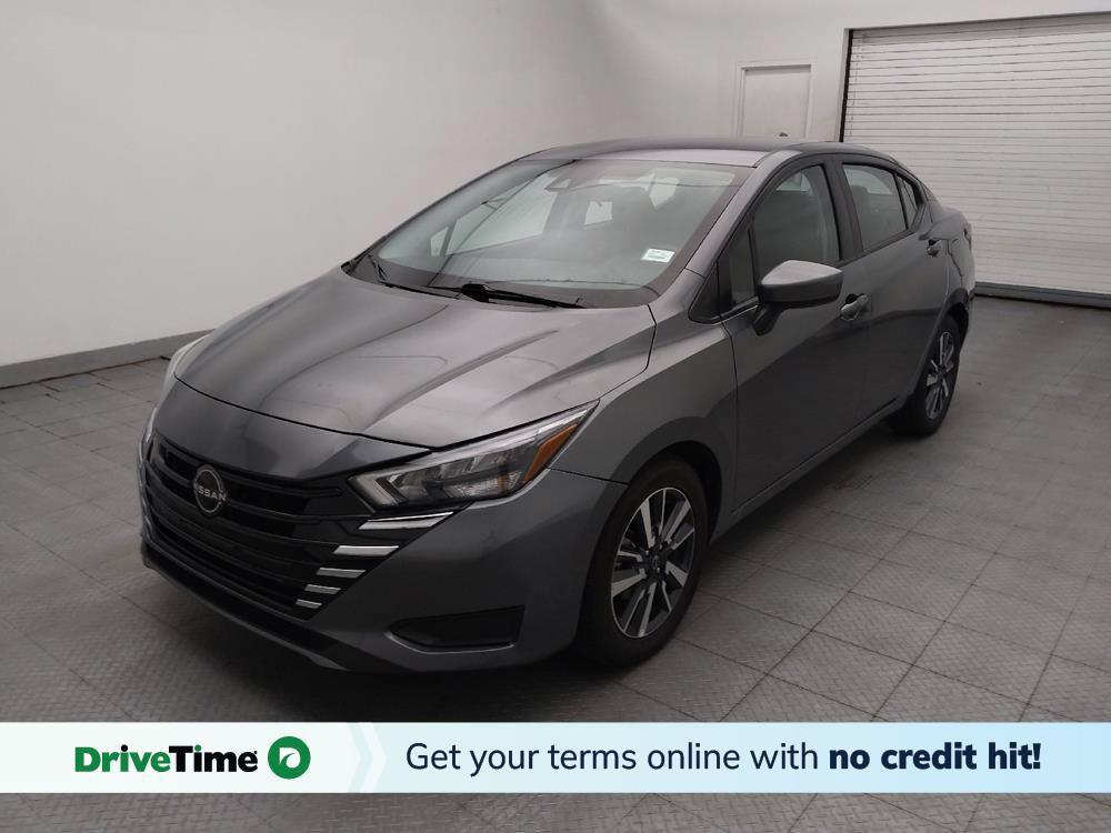Used 2025 Nissan Versa SV FWD image 1